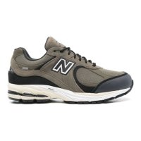 New Balance Men's '2002R' Sneakers