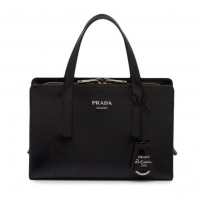 Prada Sac Cabas 'Mini Re-Edition 1995' pour Femmes