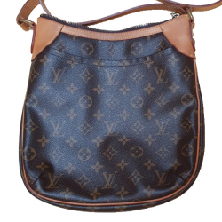 Louis Vuitton M56390/ Odeon PM