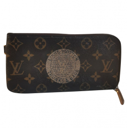 Louis Vuitton Portfolio