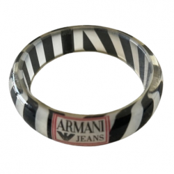 Armani Jeans Armani en plexiglass