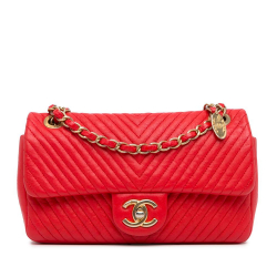 Chanel AB Chanel Red Calf Leather Medium Wrinkled skin Quilted Chevron Medallion Charm Surpique Flap Italy