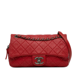 Chanel B Chanel Red Calf Leather Medium skin Easy Flap France