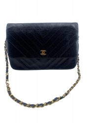 Chanel V-Stich