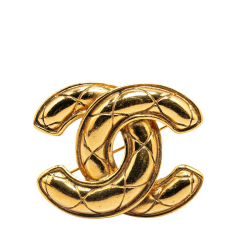 Chanel B Chanel Gold Gold Plated Metal CC Quilted Brooch France