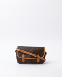 Louis Vuitton Gibeciere MM Bag