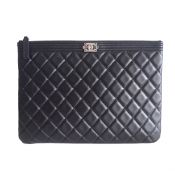 Chanel Clutch schwarz