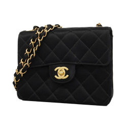 Chanel Mini matelassé