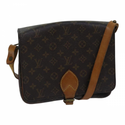 Louis Vuitton Cartouchière 26