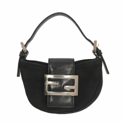 Fendi Pochette in Black Fabric