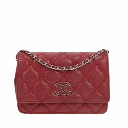 Chanel WOC Wallet on Chain  Pochette in Bordeaux Leather