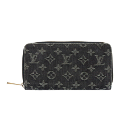 Louis Vuitton Zippy wallet