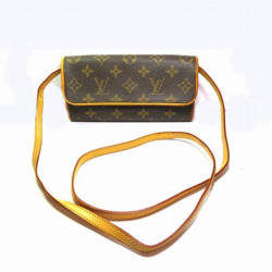 Louis Vuitton Pochette Twin