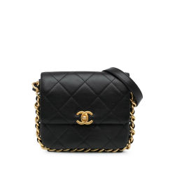 Chanel B Chanel Black Calf Leather Small Quilted skin Framing Chain Flap Italy