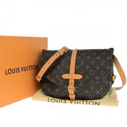 Louis Vuitton Saumur 30