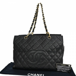 Chanel Shopping