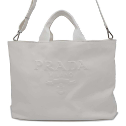 Prada Canapa