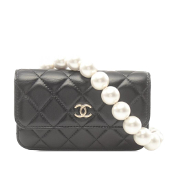 Chanel AB Chanel Black Calf Leather Quilted skin Maxi Pearls Clutch With Chain France