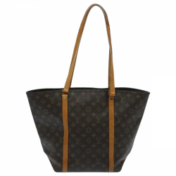 Louis Vuitton Shopping