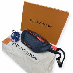 Louis Vuitton Bauchtasche