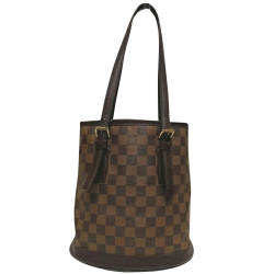 Louis Vuitton Marais