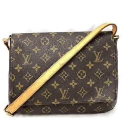 Louis Vuitton Musette Tango