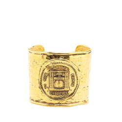 Chanel AB Chanel Gold Gold Plated Metal 31 Rue Cambon Cuff Bracelet France