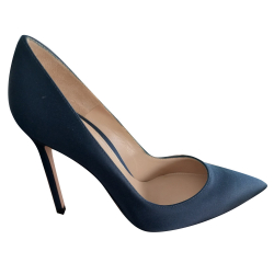 Gianvito Rossi Escarpins en satin bleu nuit