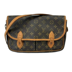 Louis Vuitton Gibeciere