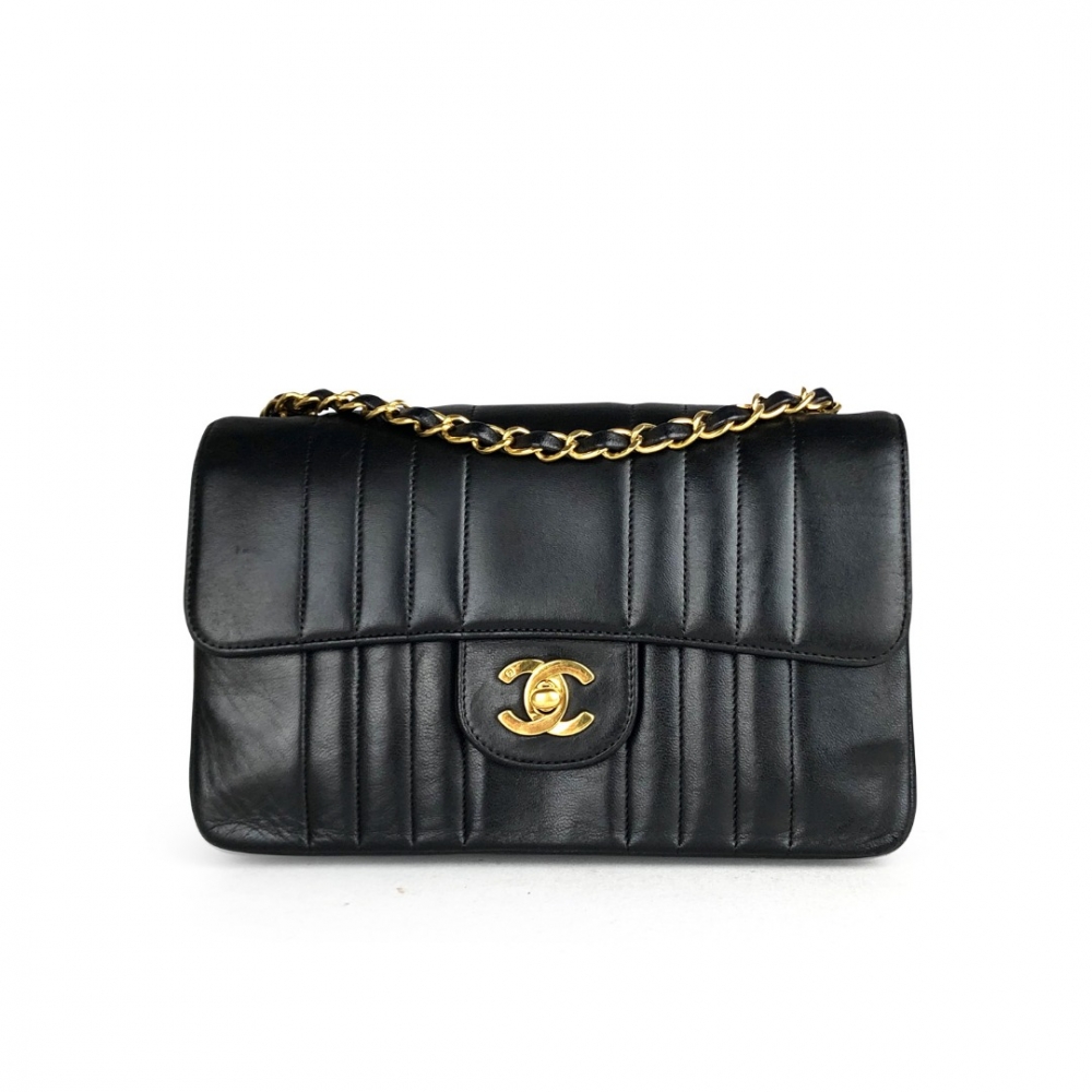 chanel vintage vertical flap