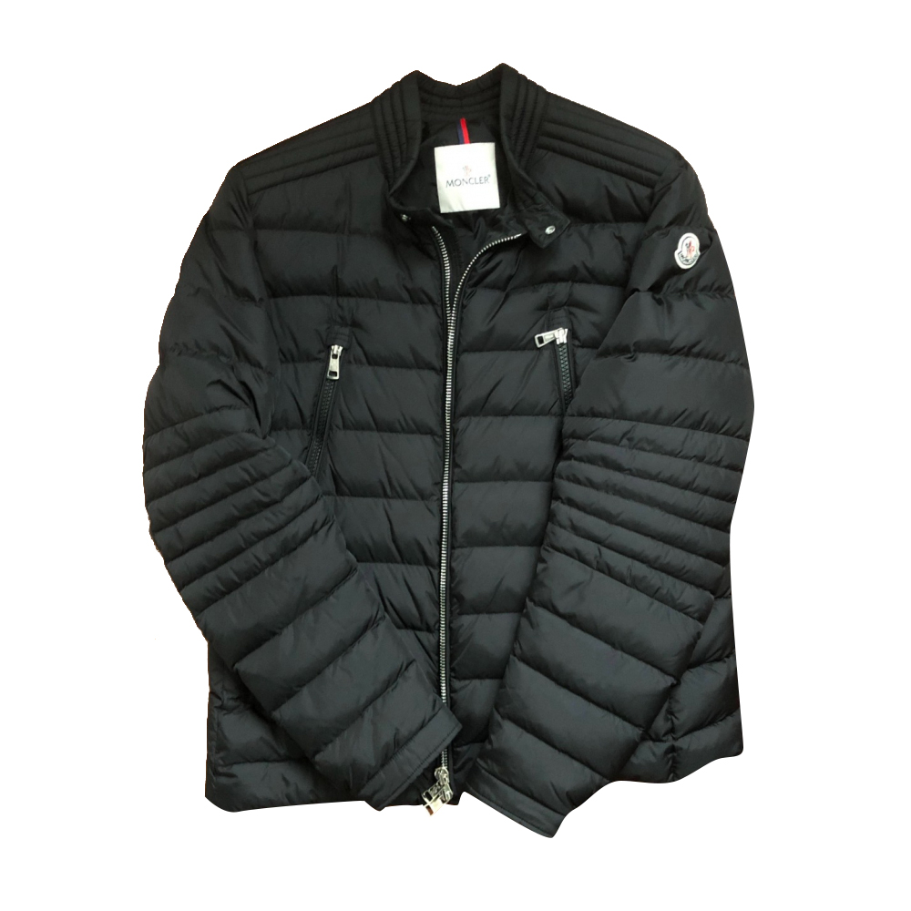 Moncler store autumn jacket