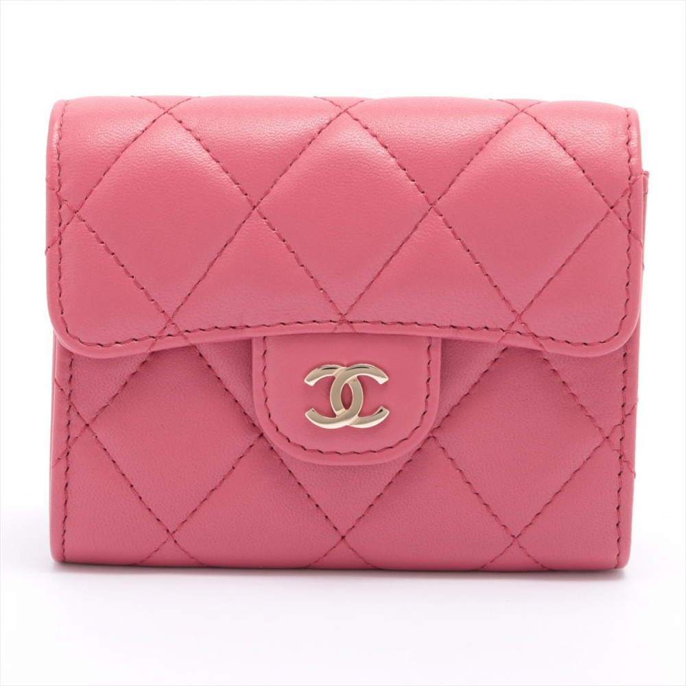 Chanel Mini Clutch With Chain in Pink Matelasse Lambskin and Gold