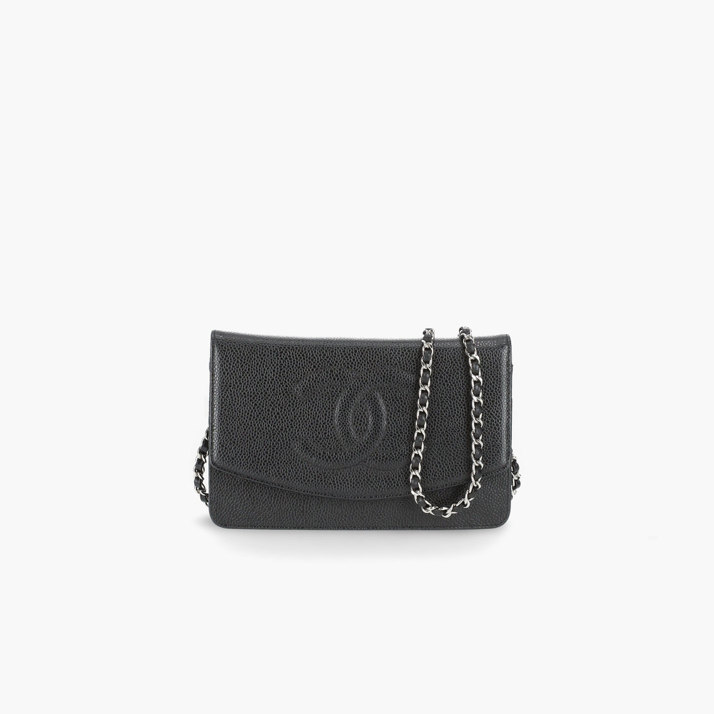 Chanel CC Caviar Wallet On Chain