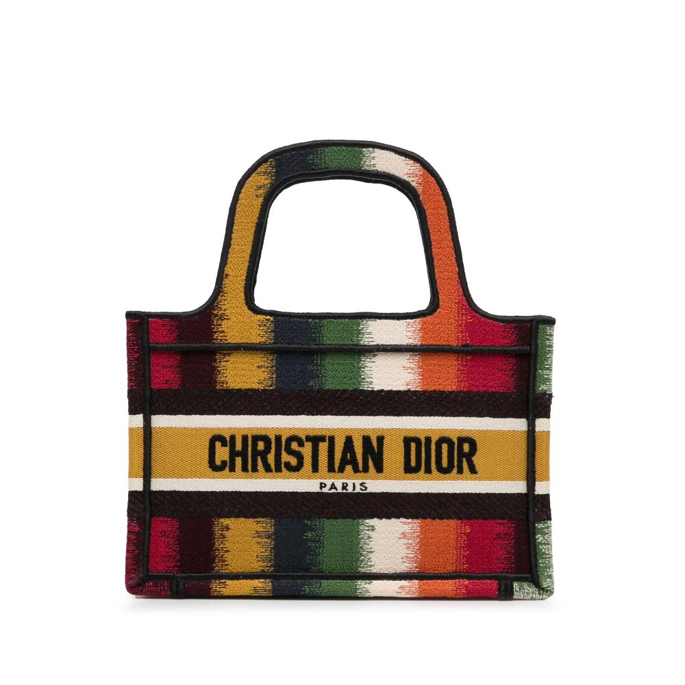 Christian Dior 