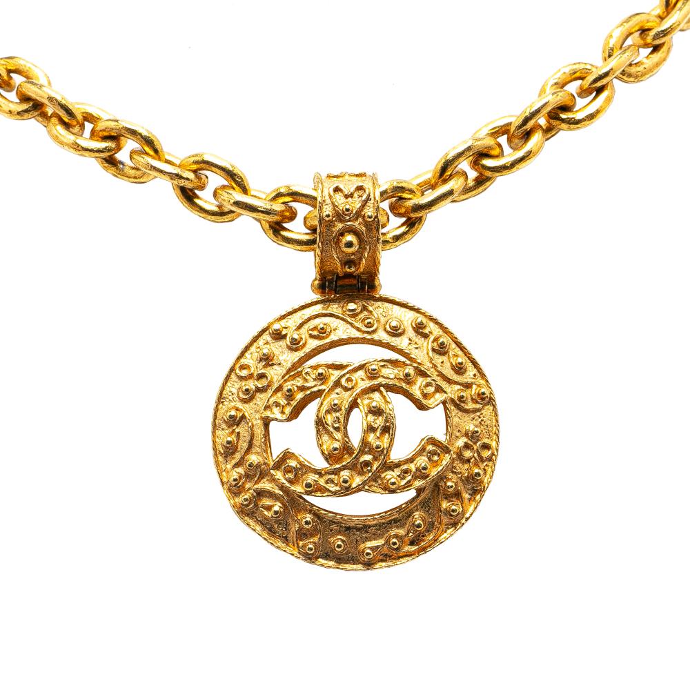 Chanel AB Chanel Gold Gold Plated Metal CC Logo Pendant Necklace France