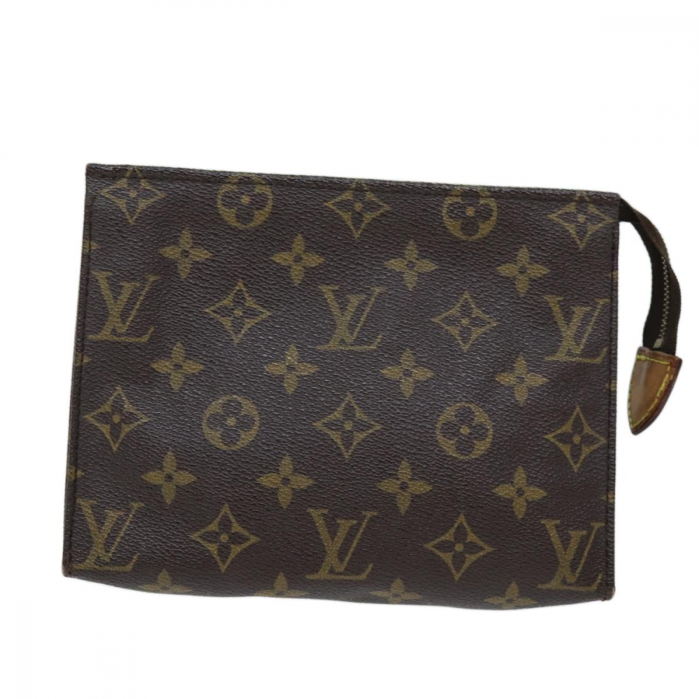 Louis Vuitton Poche Toilette 19