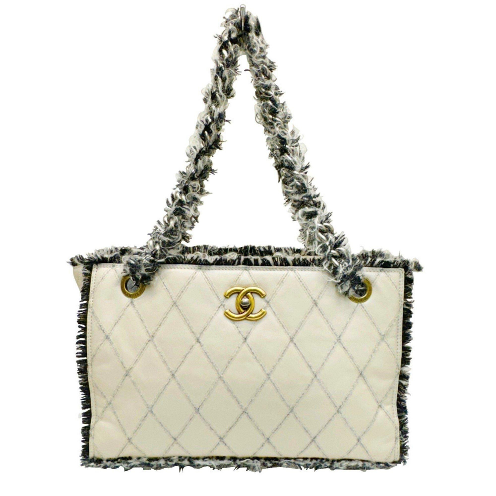 Chanel Coco Mark