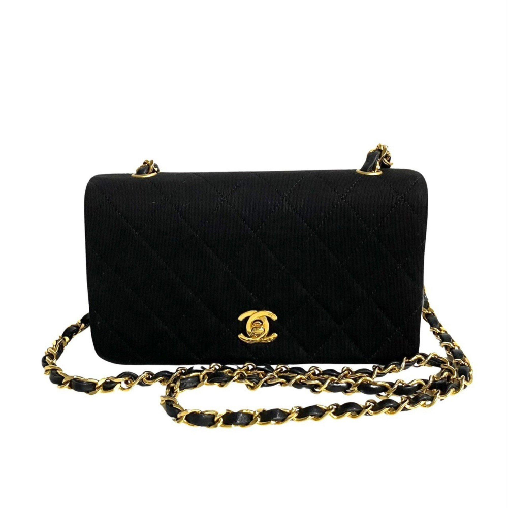 Chanel Wallet On Chain