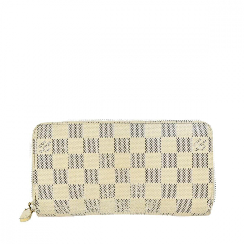 Louis Vuitton Zippy wallet