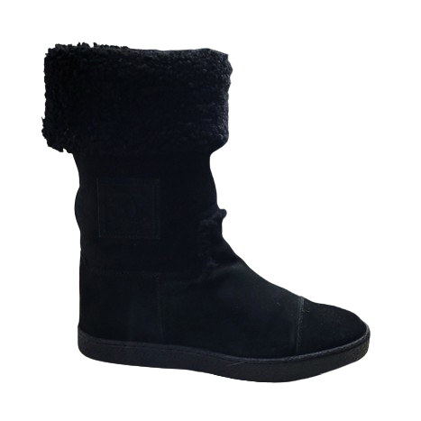 Chanel Stiefel