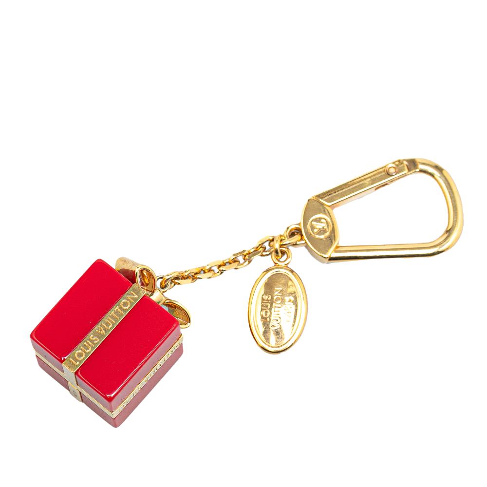 Louis Vuitton B Louis Vuitton Gold Gold Plated Metal Gift Box Charm Key Ring France