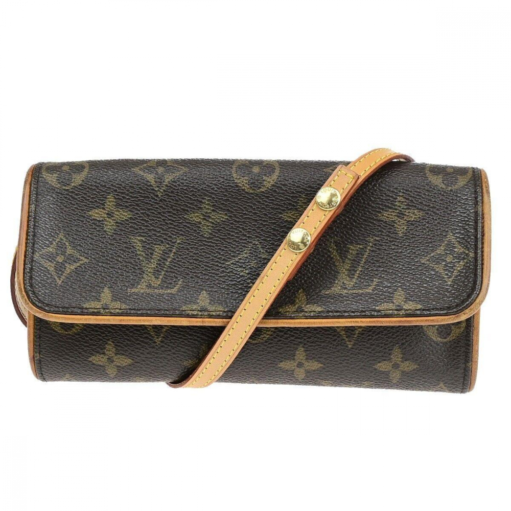 Louis Vuitton Pochette twin