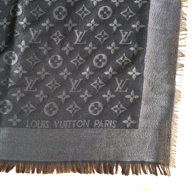 Real vs. Fake Louis Vuitton scarf. How to spot counterfeit Louis V. shawls  and scarfs 