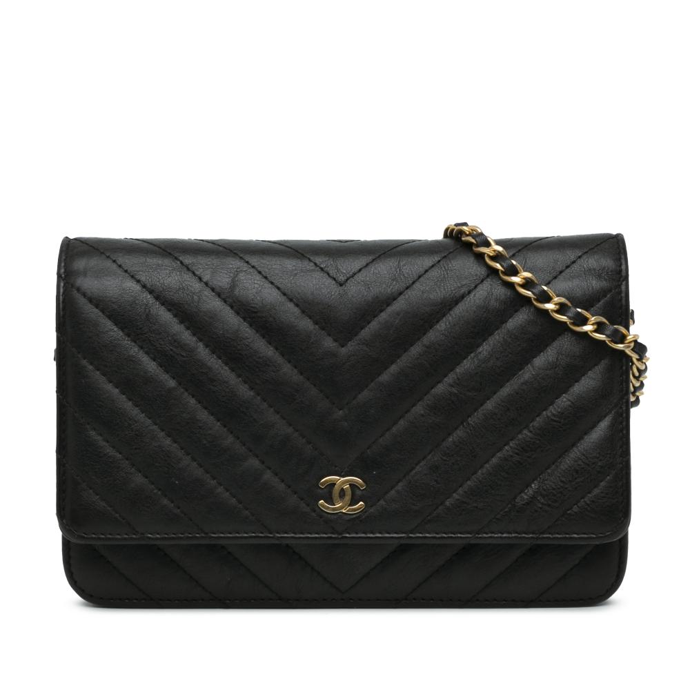 Chanel B Chanel Black Lambskin Leather Leather CC Chevron Lambskin Wallet On Chain Italy