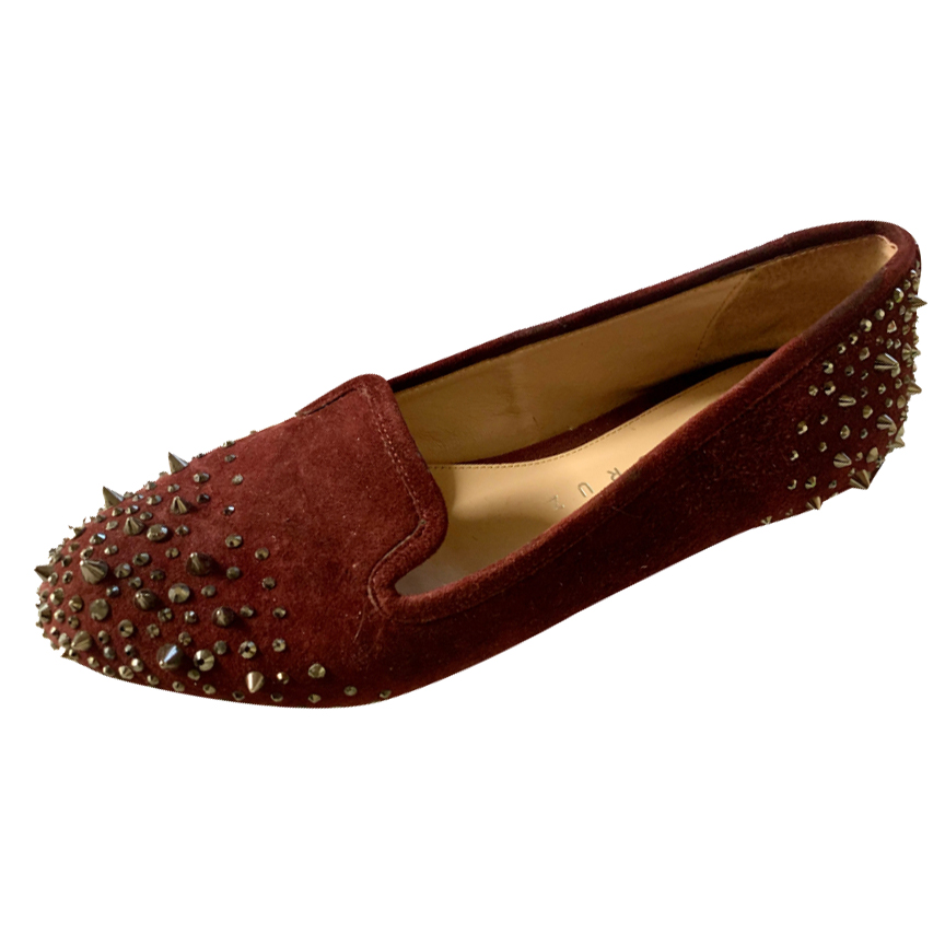 Lola Cruz Jewel Slipper Burgundy Suede