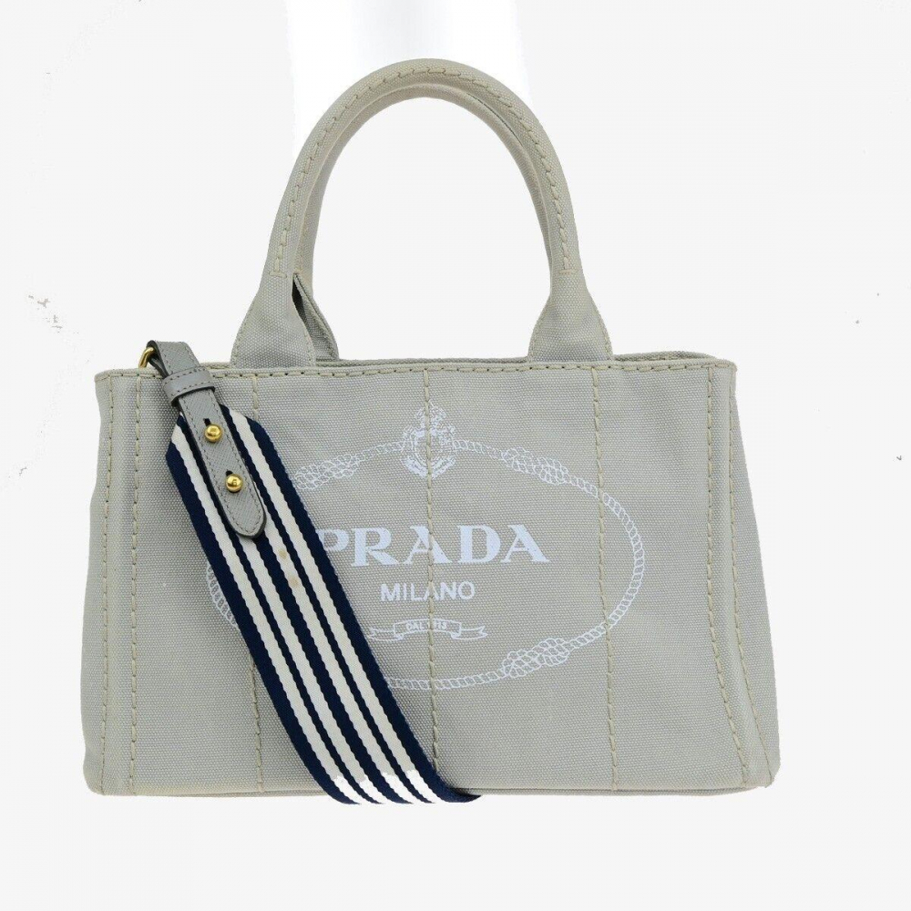 Prada Canapa