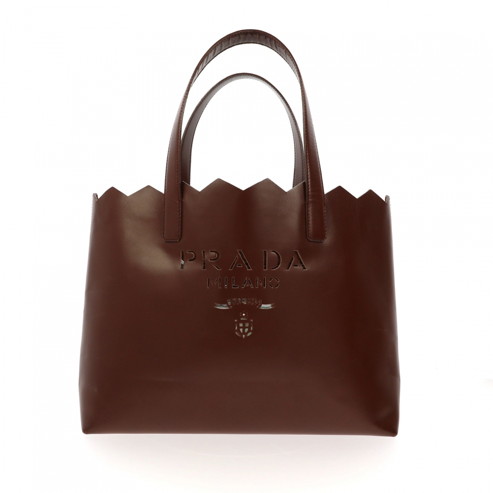 Prada Shoulder Bag in Brown Leather