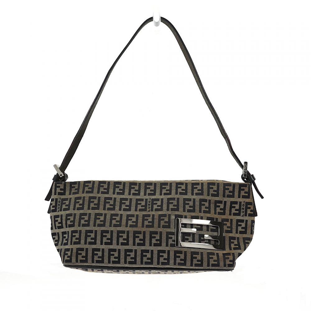 Fendi Shoulder Bag in Blue Fabric