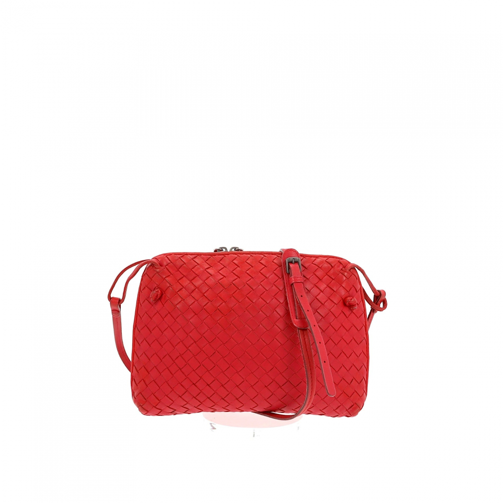 Bottega Veneta Crossbody Bag in Red Leather