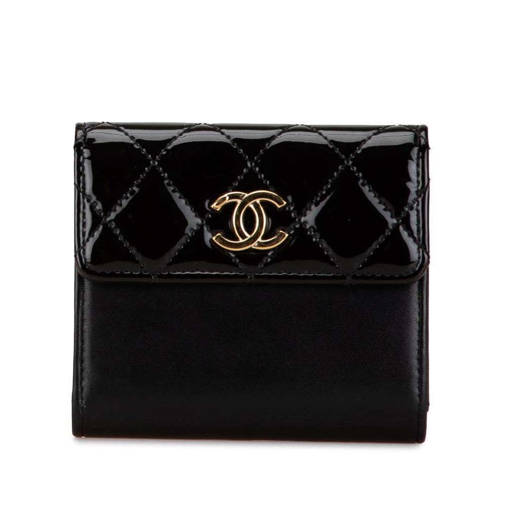 Chanel B Chanel Black Patent Leather Leather CC Quilted Patent and Lambskin Trifold Wallet Italy